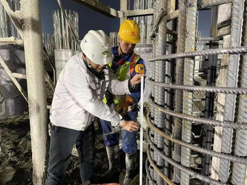 元旦不停工，施工現(xiàn)場熱火朝天