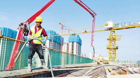 項(xiàng)目建設(shè)施工忙，現(xiàn)代化工程譜寫發(fā)展新篇章